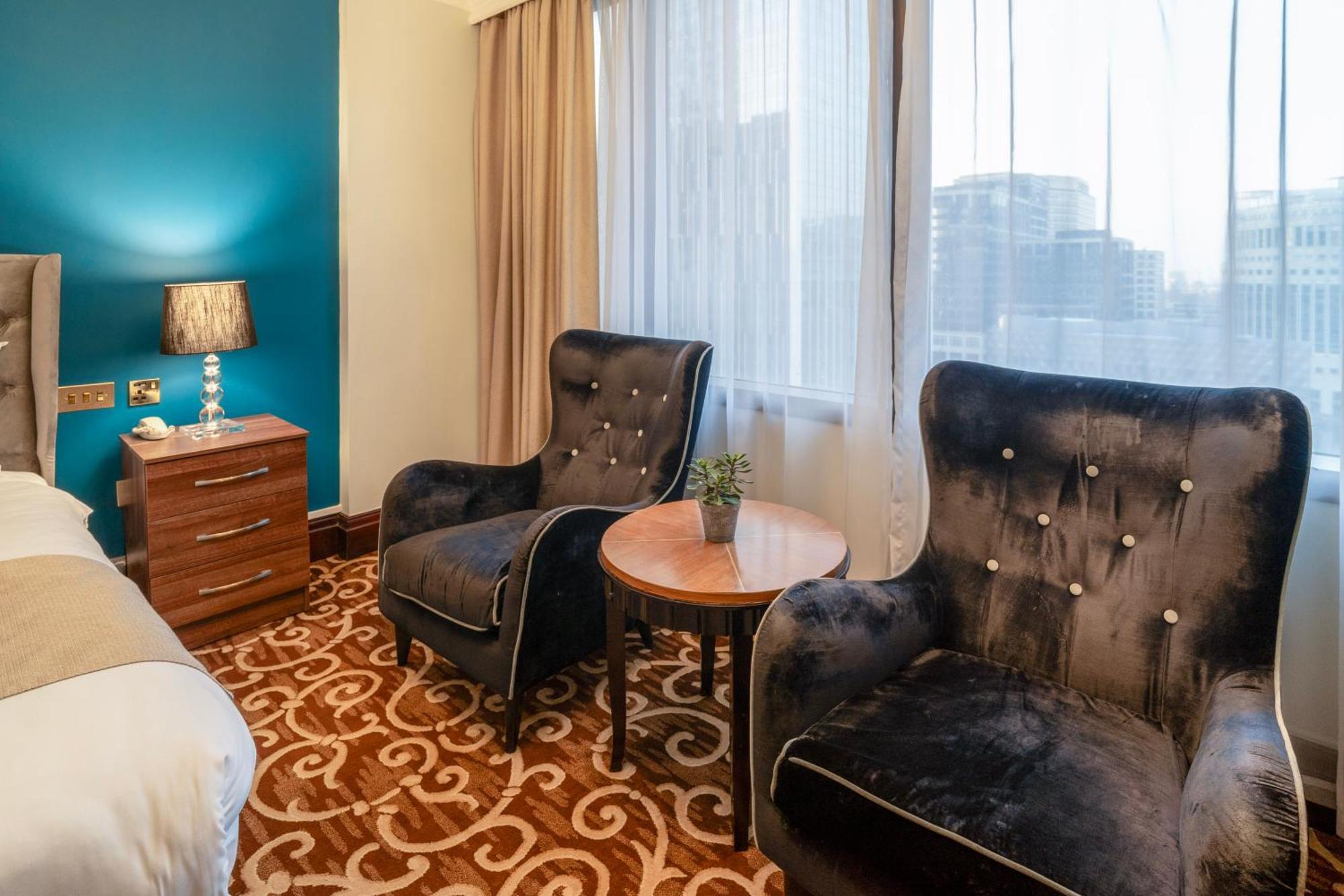 Britannia International Canary Wharf 4* Лондон